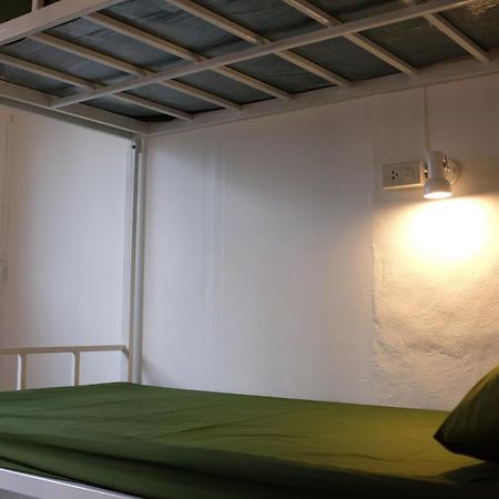 Mint Hostel Bangkok Dış mekan fotoğraf