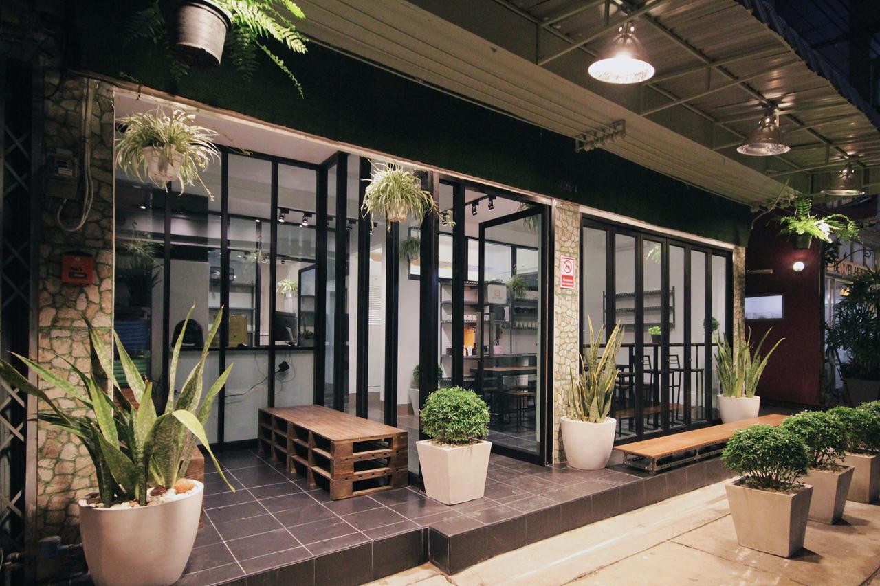 Mint Hostel Bangkok Dış mekan fotoğraf